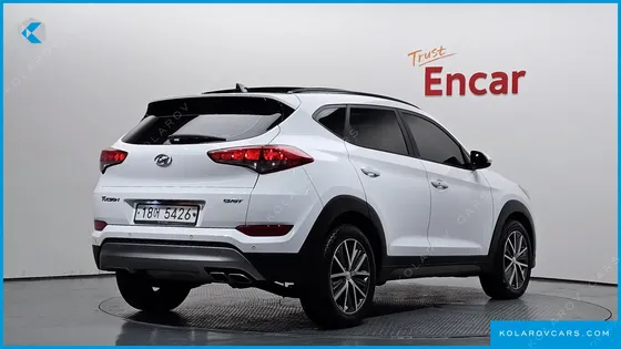 HYUNDAI TUCSON DIESEL 2.0 2WD