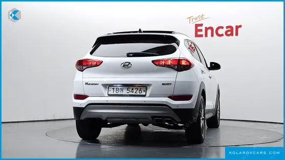 HYUNDAI TUCSON DIESEL 2.0 2WD