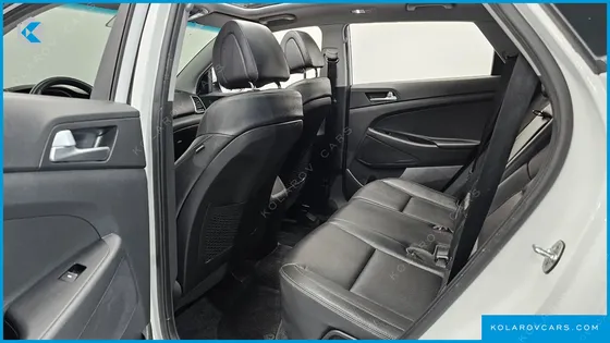 HYUNDAI TUCSON DIESEL 2.0 2WD