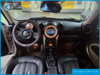 MINI COUNTRYMAN STANDARD