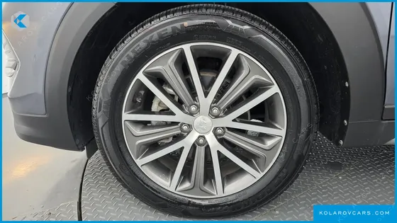 HYUNDAI TUCSON DIESEL 1.7 2WD