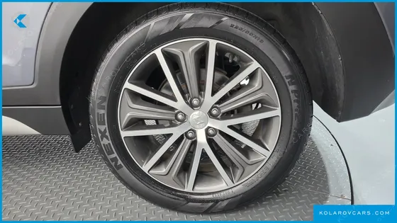 HYUNDAI TUCSON DIESEL 1.7 2WD
