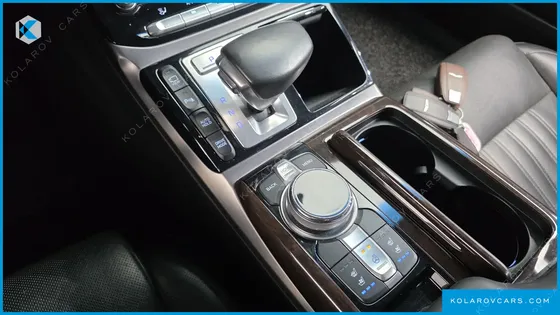 GENESIS EQ900 3.3 T-GDI AWD