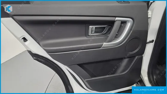 LAND ROVER DISCOVERY SPORT 2.0 TD4 SE (150PS)