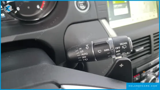 LAND ROVER DISCOVERY SPORT 2.0 TD4 SE (150PS)