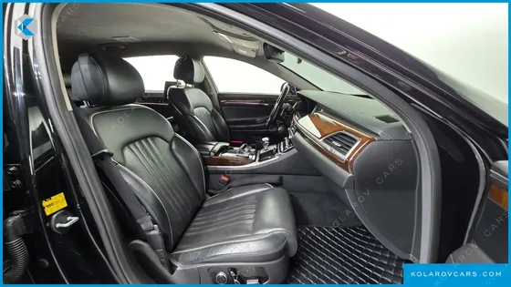 GENESIS EQ900 5.0 GDI AWD