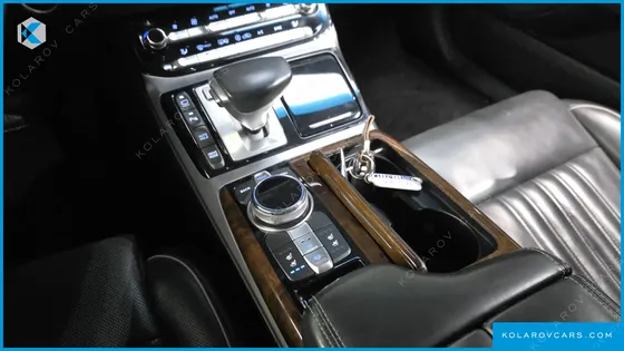 GENESIS EQ900 5.0 GDI AWD