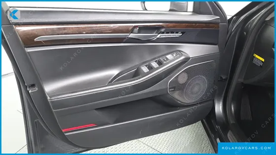 GENESIS EQ900 5.0 GDI AWD