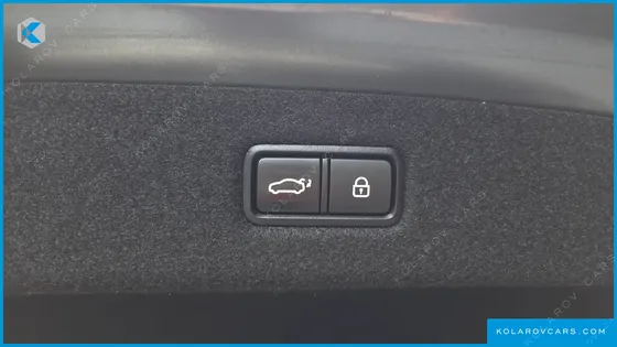 GENESIS EQ900 5.0 GDI AWD