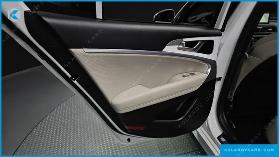 GENESIS G70 GASOLINE 2.0T 2WD