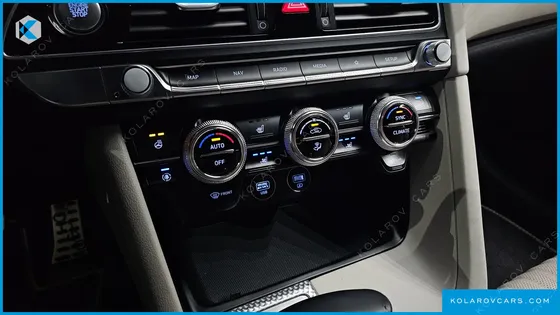 GENESIS G70 GASOLINE 2.0T 2WD
