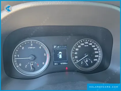 HYUNDAI TUCSON DIESEL 2.0 2WD