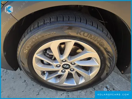 HYUNDAI TUCSON DIESEL 2.0 2WD