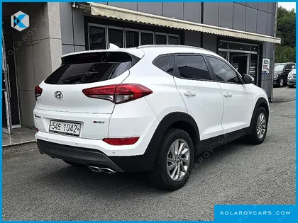 HYUNDAI TUCSON DIESEL 2.0 2WD