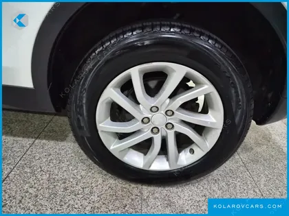 LAND ROVER DISCOVERY SPORT 2.0 TD4 SE (150PS)