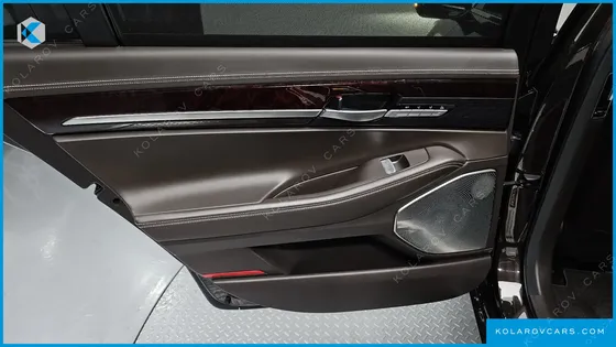 GENESIS EQ900 5.0 GDI AWD