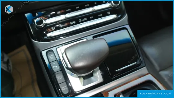 GENESIS EQ900 5.0 GDI AWD