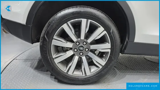 LAND ROVER DISCOVERY SPORT 2.0 TD4 HSE LUXURY