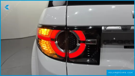 LAND ROVER DISCOVERY SPORT 2.0 TD4 HSE LUXURY