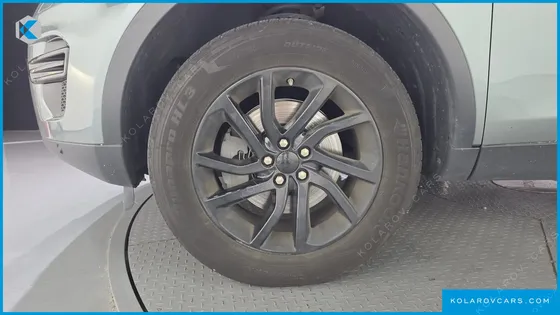 LAND ROVER DISCOVERY SPORT 2.0 TD4 SE (150PS)