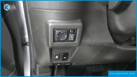 NISSAN CUBE 1.8 S