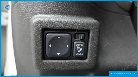 NISSAN CUBE 1.8 S