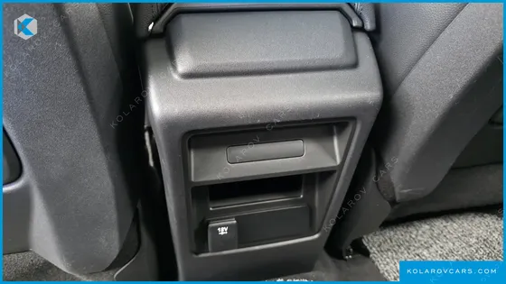 LAND ROVER DISCOVERY SPORT 2.0 TD4 SE (150PS)