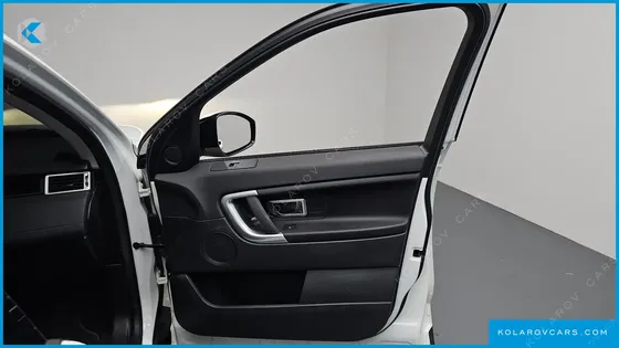 LAND ROVER DISCOVERY SPORT 2.0 TD4 SE (150PS)
