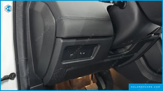 LAND ROVER DISCOVERY SPORT 2.0 TD4 SE (150PS)