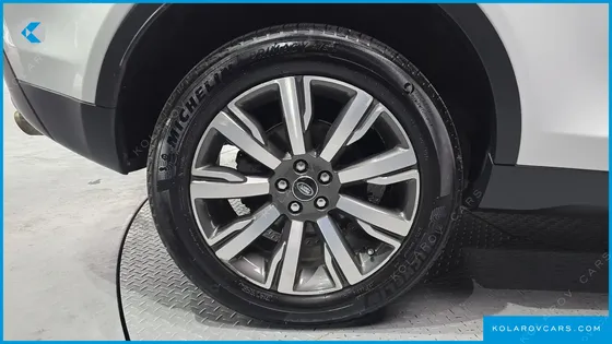 LAND ROVER DISCOVERY SPORT 2.0 TD4 HSE LUXURY