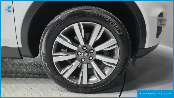 LAND ROVER DISCOVERY SPORT 2.0 TD4 HSE LUXURY