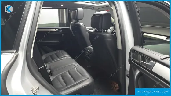 VOLKSWAGEN TOUAREG V6 3.0 TDI BLUEMOTION