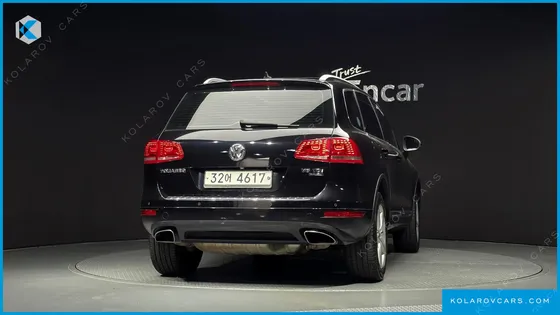 VOLKSWAGEN TOUAREG V6 3.0 TDI BLUEMOTION