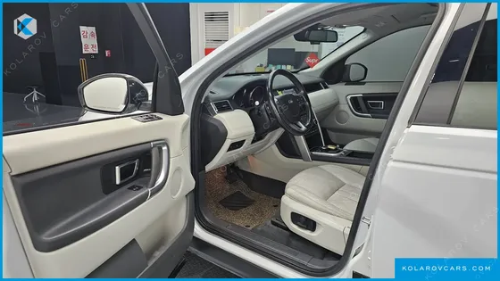 LAND ROVER DISCOVERY SPORT 2.0 TD4 SE (150PS)
