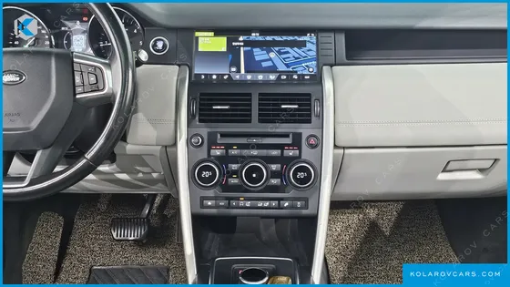 LAND ROVER DISCOVERY SPORT 2.0 TD4 SE (150PS)