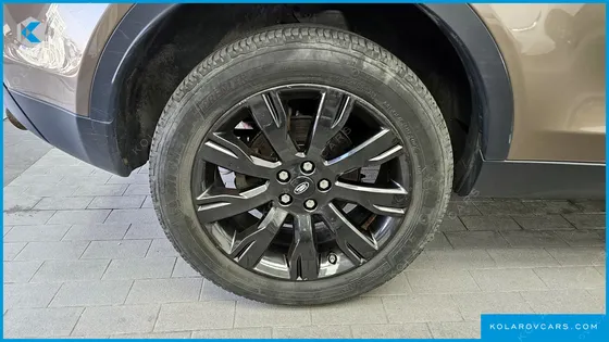 LAND ROVER DISCOVERY SPORT 2.0 TD4 HSE LUXURY