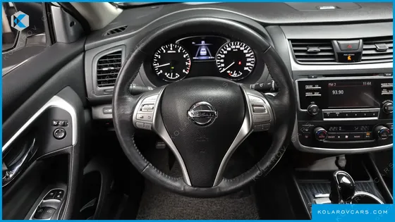 NISSAN ALTIMA 2.5 SMART
