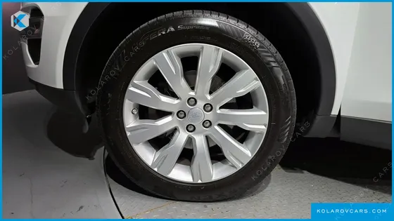 LAND ROVER DISCOVERY SPORT 2.0 TD4 HSE LUXURY