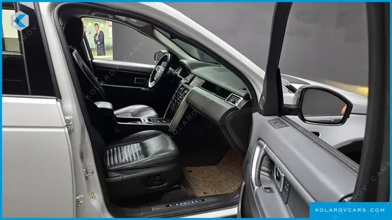 LAND ROVER DISCOVERY SPORT 2.0 TD4 HSE LUXURY