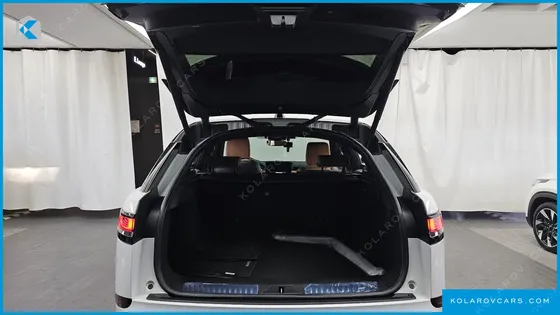 LAND ROVER RANGE ROVER VELAR 3.0 D300 R-DYNAMIC HSE