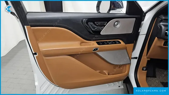 LINCOLN AVIATOR 3.0 BLACK LABEL AWD