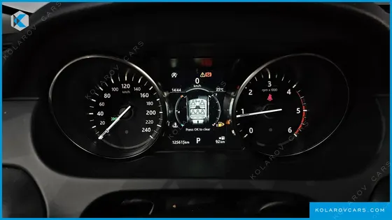 LAND ROVER DISCOVERY SPORT 2.0 TD4 HSE LUXURY
