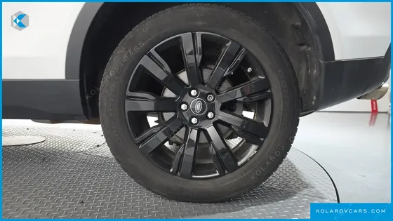 LAND ROVER DISCOVERY SPORT 2.0 TD4 HSE LUXURY