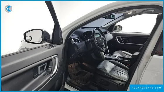 LAND ROVER DISCOVERY SPORT 2.0 TD4 SE (150PS)