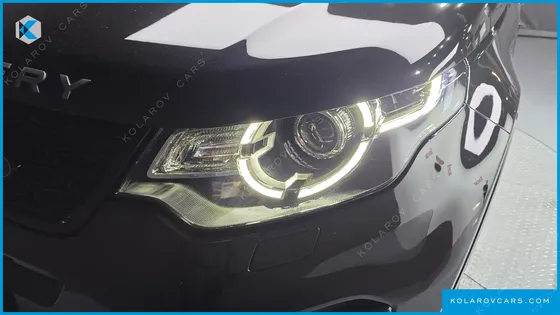 LAND ROVER DISCOVERY SPORT 2.0 TD4 SE (150PS)