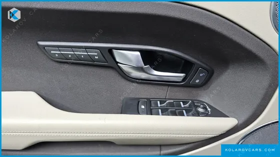 LAND ROVER RANGE ROVER EVOQUE 2.2 SD4 PURE