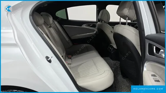 GENESIS G70 GASOLINE 2.0T 2WD