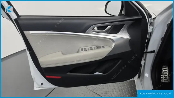 GENESIS G70 GASOLINE 2.0T 2WD