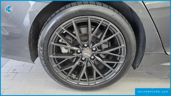 GENESIS G80 3.3 T-GDI AWD