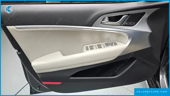 GENESIS G70 GASOLINE 2.0T 2WD